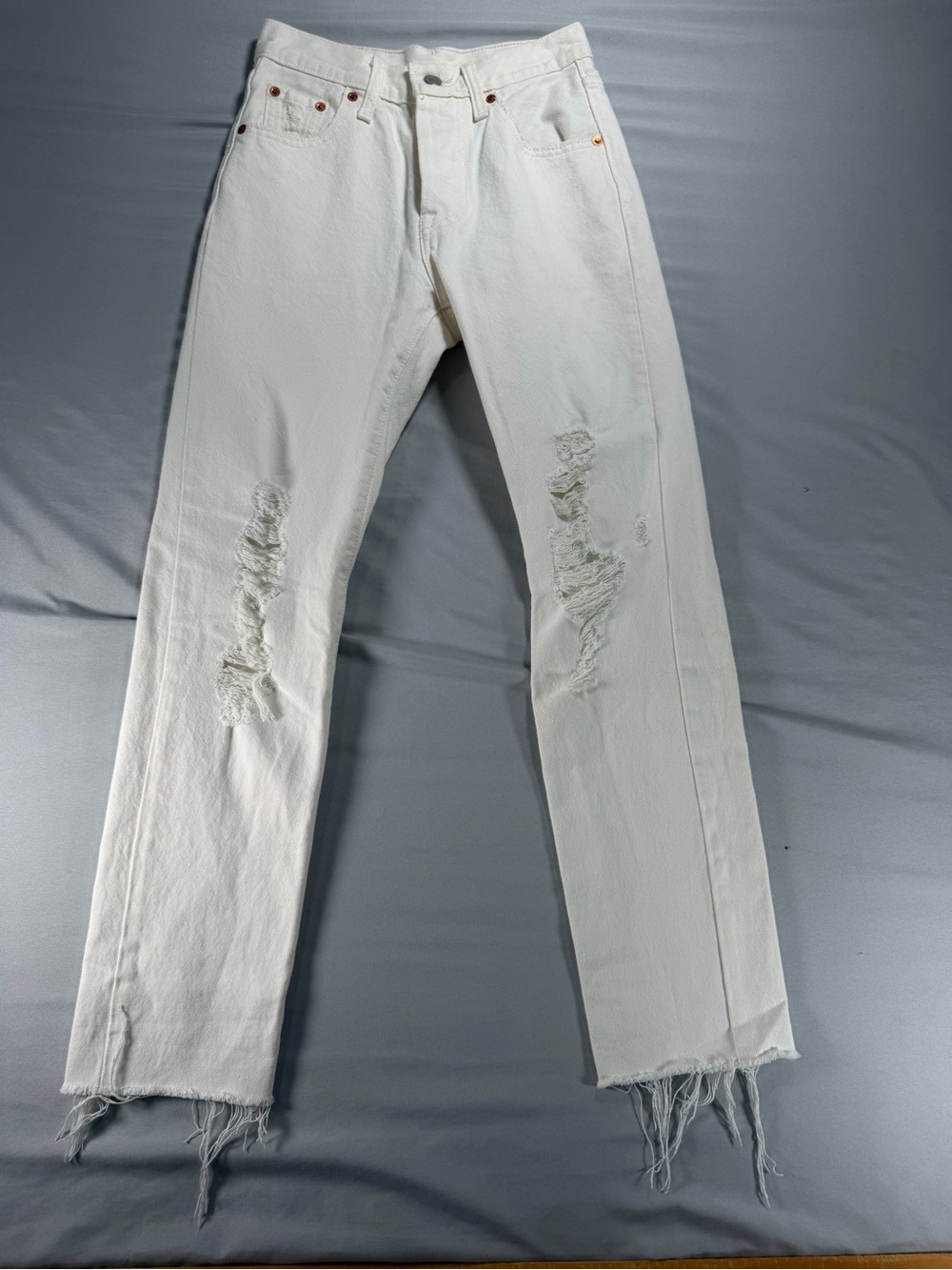 Levi's 501 Distressed White Jeans W23 L28 Womens Button Fly Cutoff Frayed #1098